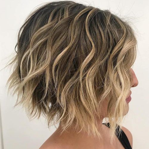 Golden-Bronde Bob Hairstyles With Piecey Layers (Photo 2 of 20)