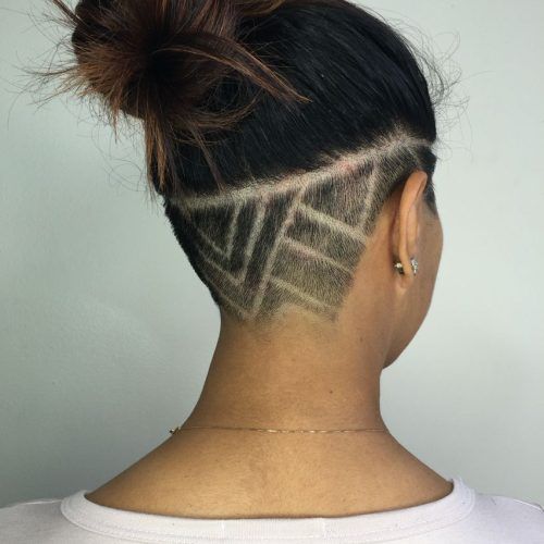 Platinum Mohawk Hairstyles With Geometric Designs (Photo 14 of 20)