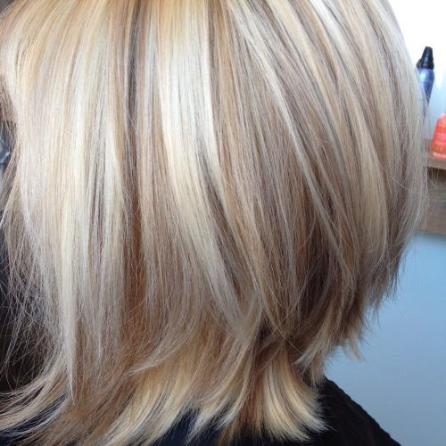 Messy Blonde Lob With Lowlights (Photo 1 of 20)