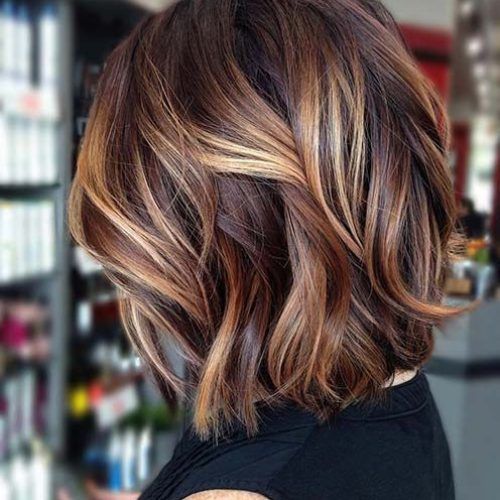 Lob Hairstyle With Warm Highlights (Photo 2 of 20)