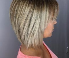 2024 Popular Bronde Bob with Highlighted Bangs