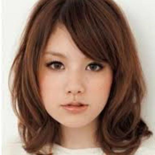 Medium Hairstyles For Asian Round Face (Photo 15 of 20)
