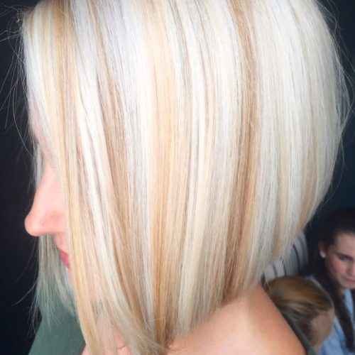 Voluminous Stacked Cut Blonde Hairstyles (Photo 9 of 20)