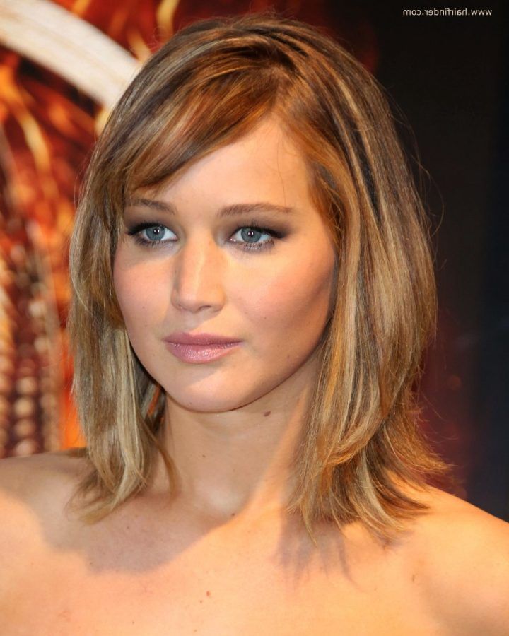 20 Photos Jennifer Lawrence Medium Haircuts