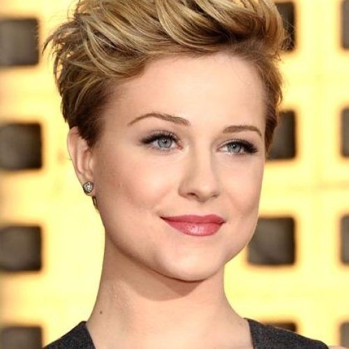 Short Haircuts For Square Jawline (Photo 19 of 20)