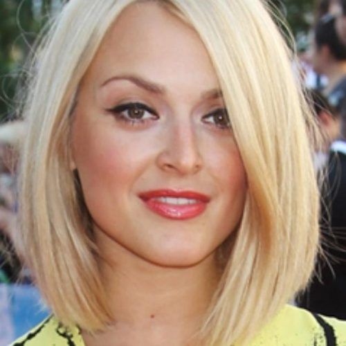 Fearne Cotton Shoulder Length Bob Hairstyles (Photo 4 of 15)