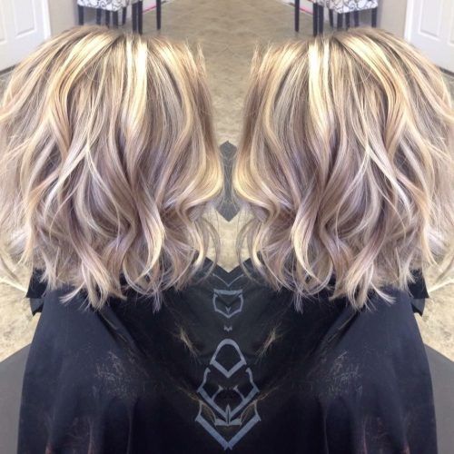 Cream-Colored Bob Blonde Hairstyles (Photo 11 of 20)