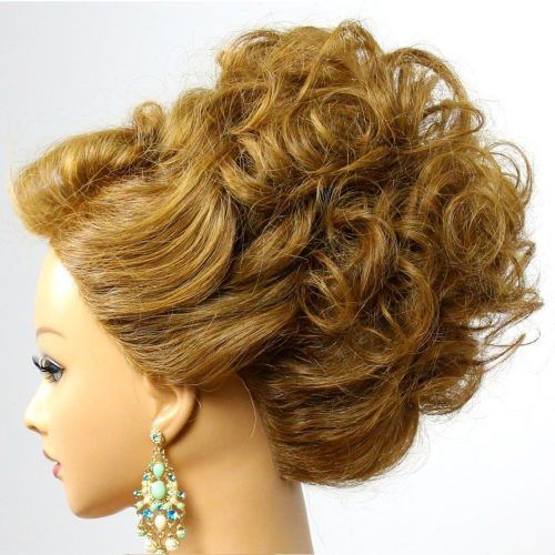 Medium Hairstyles For Prom Updos (Photo 4 of 20)