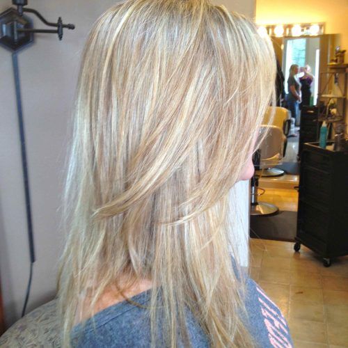 Long Bob Blonde Hairstyles With Lowlights (Photo 18 of 20)