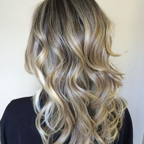 Short Obvious Layers Hairstyles For Long Hair (Photo 1 of 20)