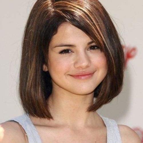 A-Line Haircuts For A Round Face (Photo 9 of 20)