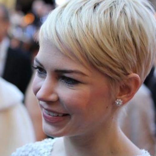 Pixie Haircuts Without Bangs (Photo 11 of 20)