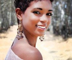 20 Best Collection of Short Haircuts for Black Women with Oval Faces
