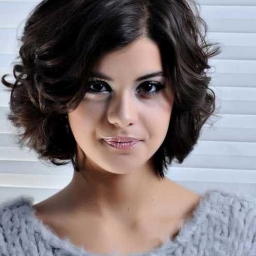 Short Hairstyles For Thick Wavy Hair 2014 (Photo 12 of 15)