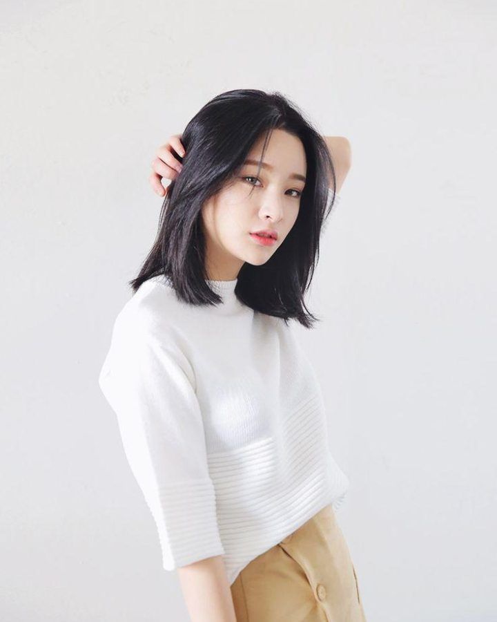 20 Photos Korean Hairstyles for Medium Hair