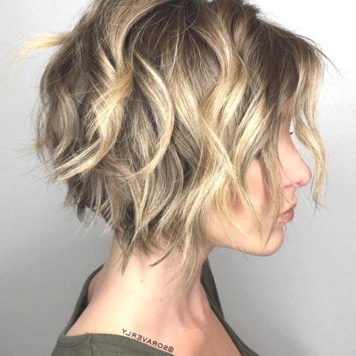 Messy Layered Haircuts For Fine Hair (Photo 17 of 20)