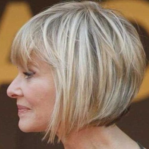 Short Haircuts To Look Younger (Photo 20 of 20)