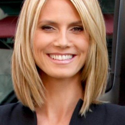 Medium Haircuts For Blondes With Thin Hair (Photo 5 of 20)