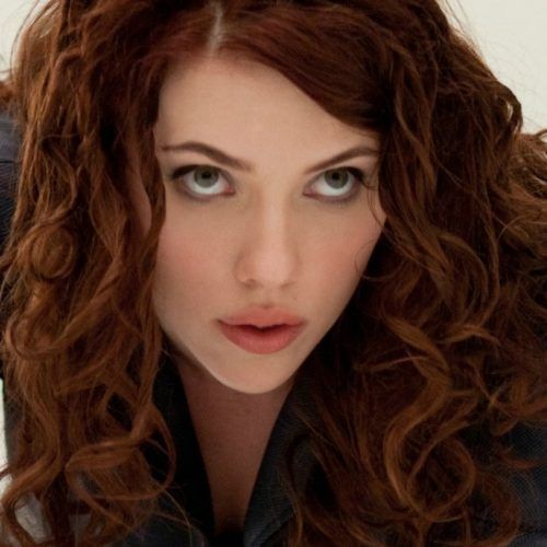 Scarlett Johansson Medium Haircuts (Photo 10 of 20)