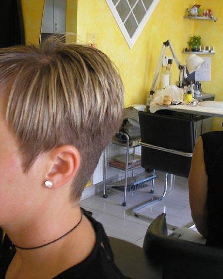 2024 Latest Short Hairstyles Cut Around the Ears