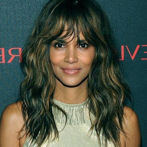 Halle Berry Long Hairstyles (Photo 6 of 15)