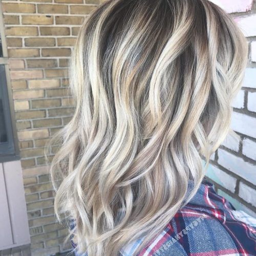 Contrasting Highlights Blonde Hairstyles (Photo 7 of 20)
