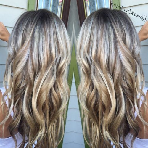Soft Waves Blonde Hairstyles With Platinum Tips (Photo 10 of 20)