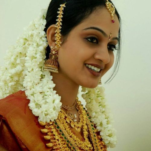 South Indian Tamil Bridal Wedding Hairstyles (Photo 3 of 15)