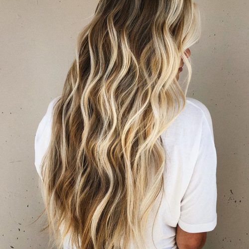 Mid-Length Beach Waves Hairstyles (Photo 11 of 20)