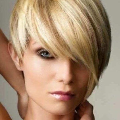 Short Haircuts To Look Younger (Photo 10 of 20)