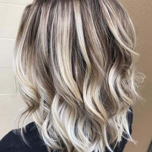 Tousled Shoulder-Length Ombre Blonde Hairstyles (Photo 9 of 20)