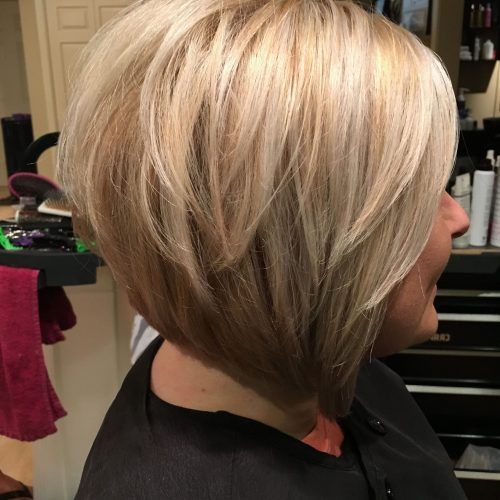 Textured And Layered Graduated Bob Hairstyles (Photo 1 of 20)
