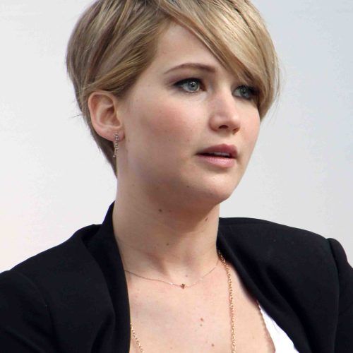 Short Hairstyles With Flicks (Photo 14 of 20)
