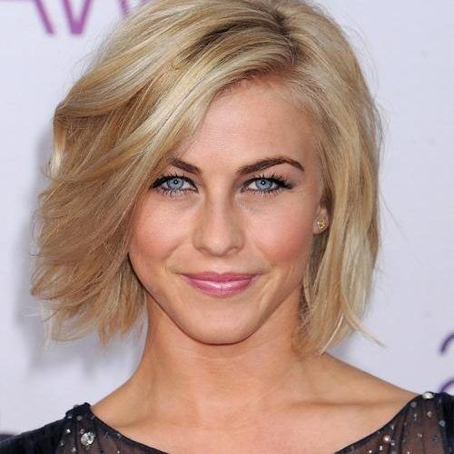 Julianne Hough Short Hairstyles (Photo 5 of 20)