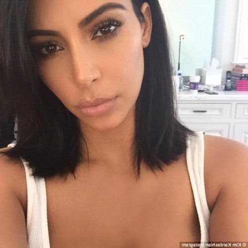 Kim Kardashian Short Hairstyles (Photo 3 of 15)