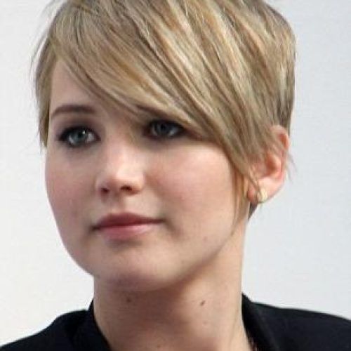 Actress Pixie Haircuts (Photo 9 of 20)