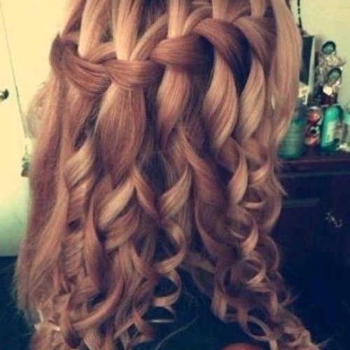 Curly Long Hairstyles For Prom (Photo 6 of 15)