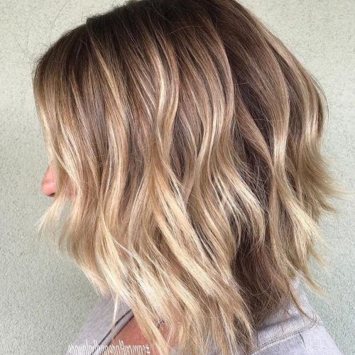 Golden Bronde Razored Shag Haircuts For Long Hair (Photo 16 of 20)