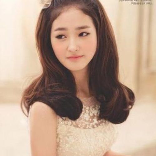 Korean Cute Girls Latest Hairstyles (Photo 7 of 15)