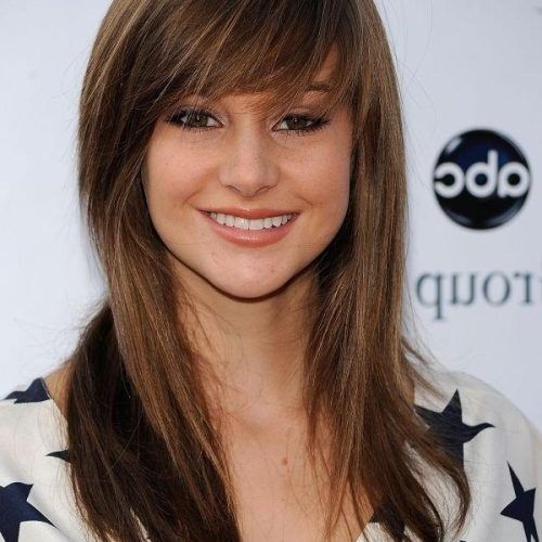 Long Haircuts For Oval Faces (Photo 11 of 15)