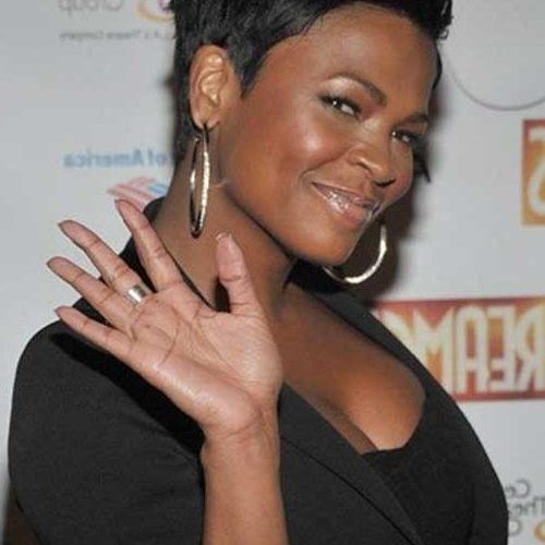 Nia Long Hairstyles (Photo 14 of 15)