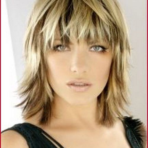 Medium Hairstyles With Side Bangs And Layers (Photo 11 of 20)