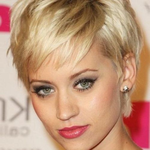 Short Layered Pixie Haircuts (Photo 3 of 20)
