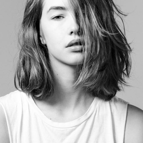 Side-Parted Messy Bob Hairstyles For Wavy Hair (Photo 11 of 20)