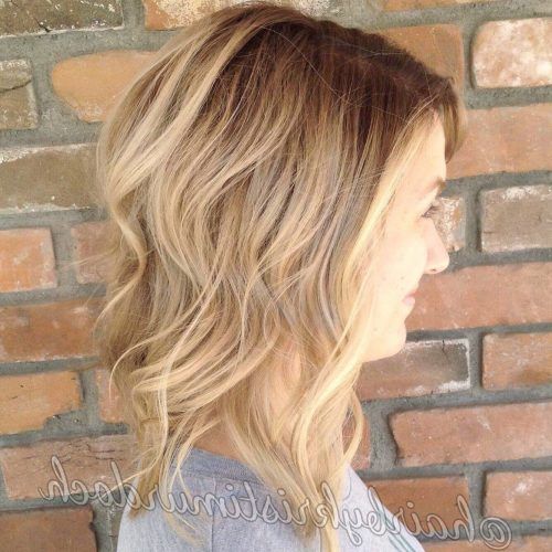 Gently Angled Waves Blonde Hairstyles (Photo 10 of 20)