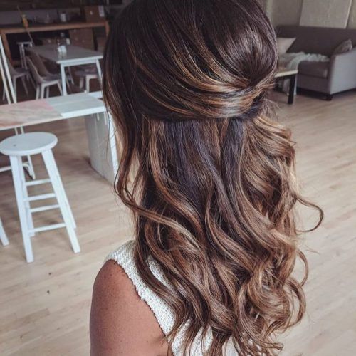 Loose Messy Waves Prom Hairstyles (Photo 13 of 20)