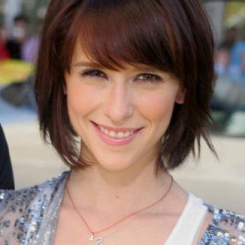 Cute Short Haircuts For Heart Shaped Faces (Photo 19 of 20)