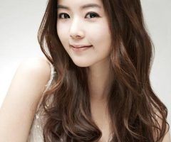2024 Latest Korean Women Hairstyles for Long Hair