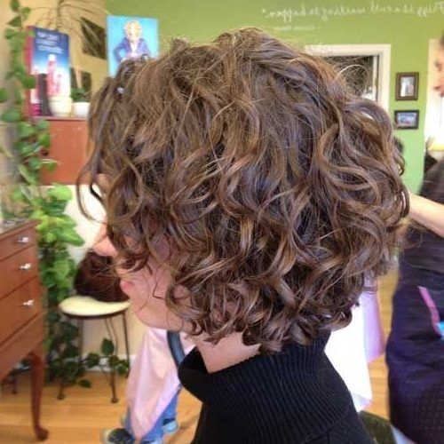Short Hairstyles With Loose Curls (Photo 9 of 20)
