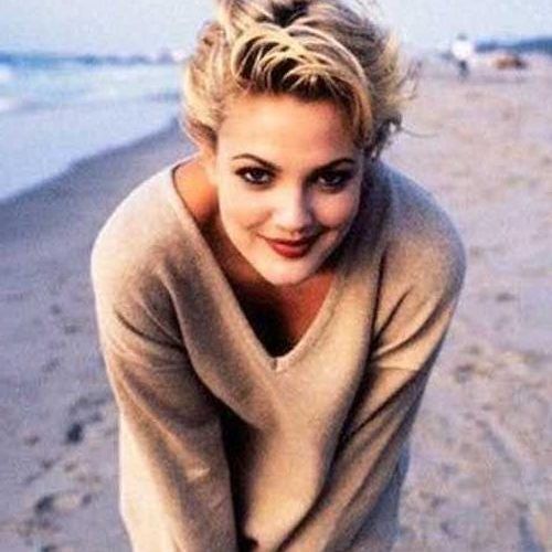 Drew Barrymore Short Hairstyles (Photo 11 of 20)